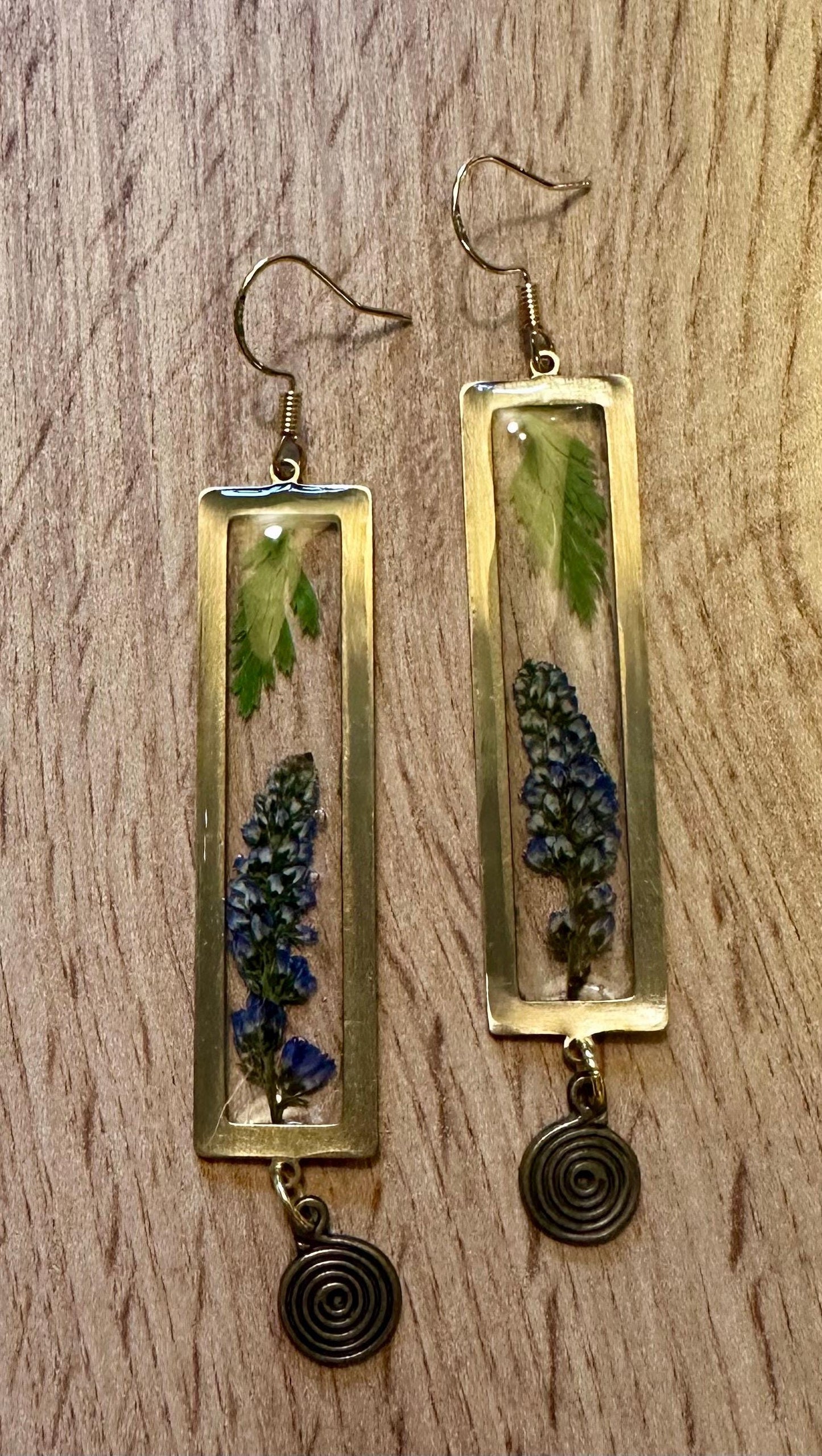 Resin and pressed flower earrings