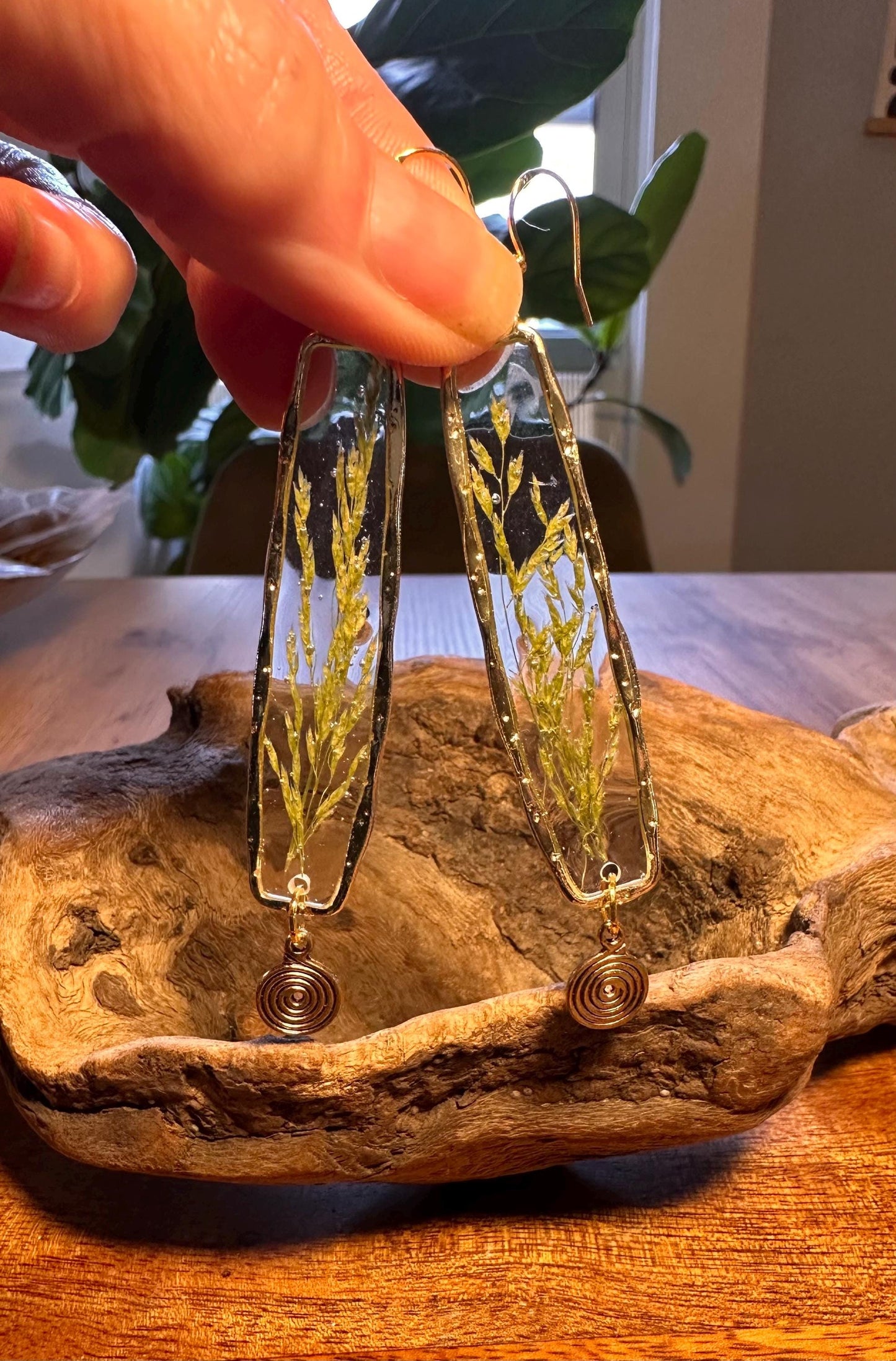 Resin and pressed flower earrings