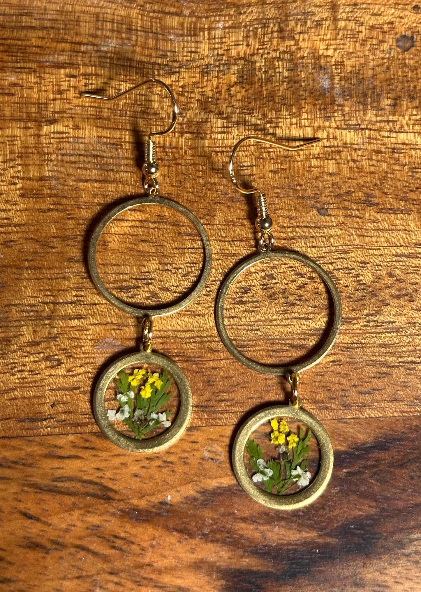 Resin and pressed flower earrings