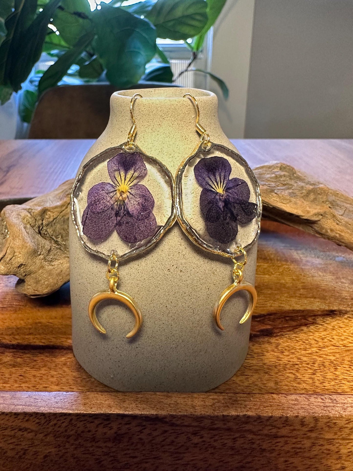 Resin and pressed flower earrings